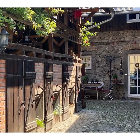 Apartment Kleiner Hof Rosenrot