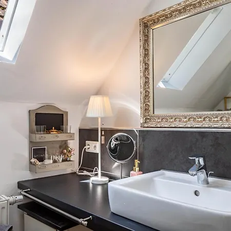 Apartment Kleiner Hof Rosenrot