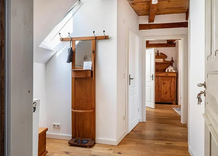 Kleiner Hof Rosenrot * Endingen am Kaiserstuhl